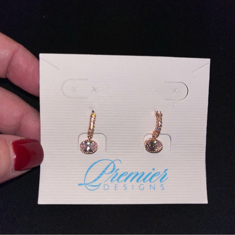 NWOT Premier Designs Rose Gold Sparkle Drop Earrings - Picture 2 of 3